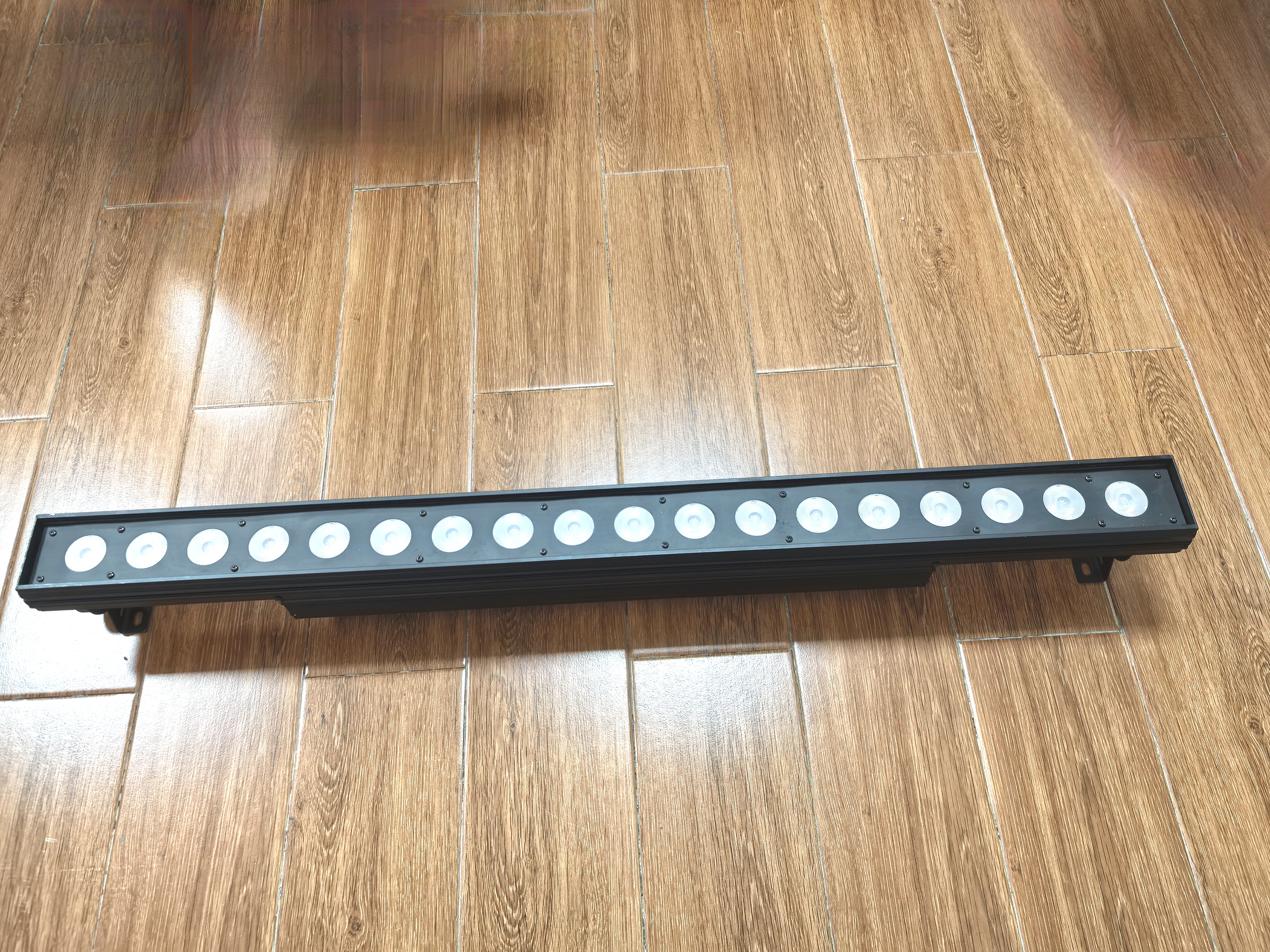 XY-1815X  四合一不防水洗墻燈