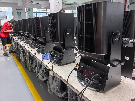 XY-M600Z 600W防水調(diào)焦面光燈